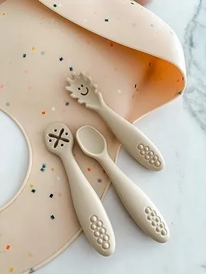 Produktbild von Silikon Baby-Löffel Set für Selbstfütterung - BLW (beige)
