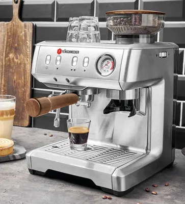 Produktbild von Gastroback Der Feinschmecker Sonderedition M. Edlen Hölzern, Espressomaschine, 2,5 l, Kaffeebohnen, Eingebautes Mahlwerk, 1600 W, Edelstahl