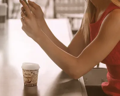 Immagine prodotto di 2000 bicchieri di carta, tazze da caffè con capacità di 175 ml