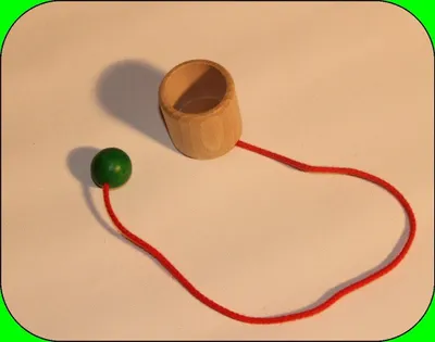 Obrázek produktu pro Dřevěný kelímek na chytání hraček ŠxH 3,7x3,7cm NOVINKA