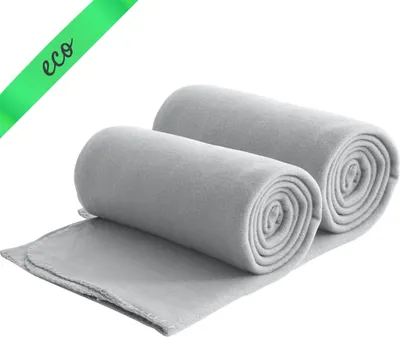 Produktbild von 2er Set Eco Fleecedecken aus 100% recyceltem Material + OEKO-TEX 130x160 ca. 400 g - hellgrau mit Anti-Pilling und Kettelrand