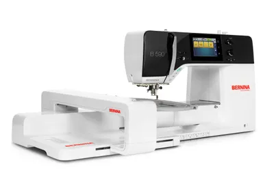 Produktbild von BERNINA 590 mit Stickmodul M