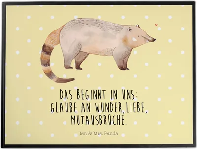 Produktbild von Mr. & Mrs. Panda Schreibunterlage Nasenbär - Gelb Pastell - Geschenk, Bär, schreibtischunterlage, Tischunterlage, schreibtischunterlagen, Tischschoner, schreibauflage