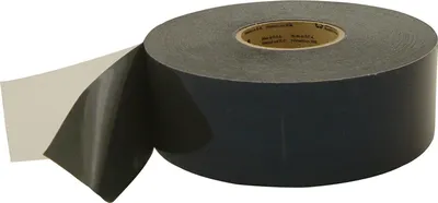 Obrázok produktu pre 3M vysokoúčinná tesniaca páska 4411B 50 mm x 33 m čierna