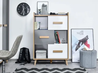 Zdjęcie produktu dla Komoda trzydrzwiowa ANGELY - szara / biała / jesionowa