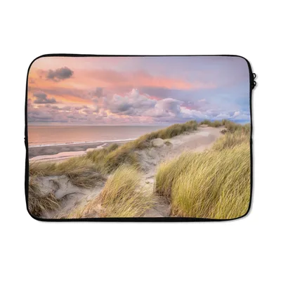 Produktbild von MuchoWow® Laptop Hülle 14 ZollStrand - Meer - Düne - Sonnenuntergang Laptoptasche - Laptoptasche - Stoßsicher - Schutzhaube