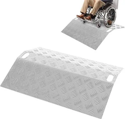 Productafbeelding van Rolstoelhelling, oprijhelling, bruggen, drempelhelling voor rolstoel, drempelbrug, brughelling, aluminium oprijplaat, rolstoel, 60 x 70 x 10 cm
