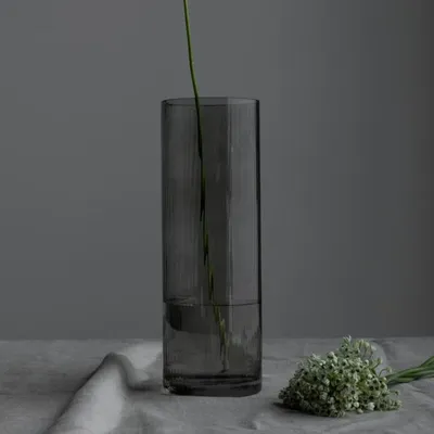Produktbild von Storefactory Vase / Windlicht RAMSJÖ MEDIUM grau | Ø 12x35 cm