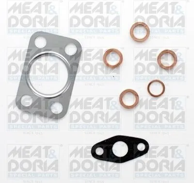 Produktbild von MEAT & DORIA 60735 Montagesatz Turbolader für FORD Fiesta Mk6 Schrägheck (JA8, JR8) FOCUS III Turnier Fiesta Mk5 Schrägheck (JH1, JD1, JH3, JD3)
