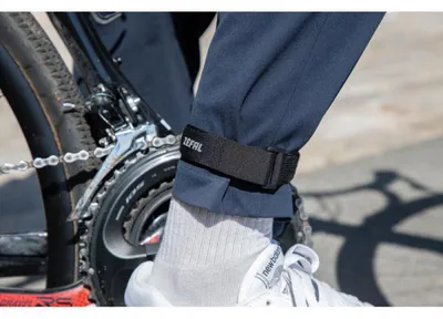 Produktbild von Zéfal Fahrradzubehör Doowah Hosen-Reflexband schwarz - 380 mm Paar EN13356 ze....