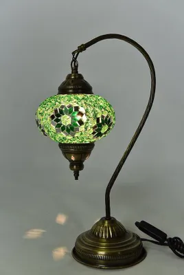 Produktbild von Handgefertigte türkische Nachtlampe aus Mosaikglas, grün, 42 cm, orientalische Sprossenlampe für stimmungsvolles Licht