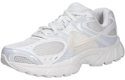 Produktbild von Nike Damen Sneaker V5 RNR beige Größe EUR 40,5