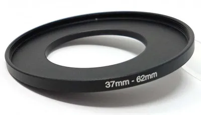 Produktbild von SYSTEM-S Objektiv Adapter 37 mm Gewinde zu 62 mm Step Up Ring in Schwarz für Filter