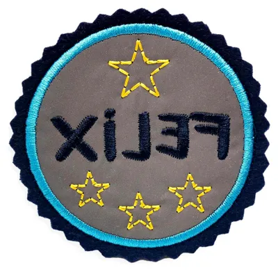 Produktbild von Reflektor Patch mit Metallplatte für Schulmappen mit Magnet | Wunschname mit bis zu 8 Buchstaben | ca. 8cm Durchmesser | blau und türkis