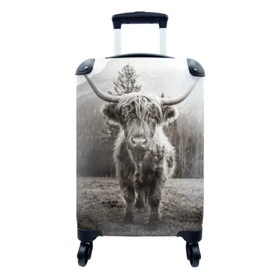 Produktbild von MuchoWow® Koffer Handgepäck Trolley Rollkoffer Kleine Reisekoffer mit 4 Rollen - Schottischer Highlander - Schwarz - Weiß - Tiere - Cabin Size < 55x40x23 cm & 55x40x20 cm - Fotokoffer - Kabinenkoffer - Boardgepäck - Reise-Box - Reisekoffer - Reisegepäck - Koffer mit Bild - Trolley für Kinder