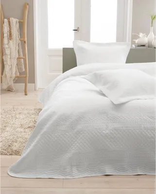Produktbild von Sleeptime Tagesdecke - Charlene - 260x250 cm + 2 Kissenbezüge 60x70 cm