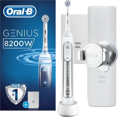 Produktbild von Oral-B Genius 8200W Silver, Erwachsener, Rotierende-vibrierende Zahnbürste, Tägliche Pflege, Zahnfleischpflege, Sensibel, Weiß, Silber, 9900 Bewegungen pro Minute, 4 x 30 sec