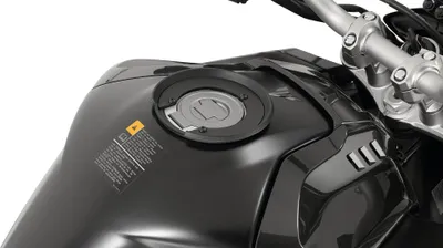 Immagine prodotto di Sistema Tanklock Kappa per Yamaha MT-10