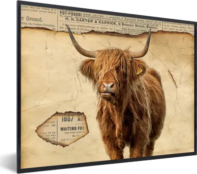 Produktbild von MuchoWow® Gerahmtes Poster Highlander - Vintage - Zeitungsartikel 40x30 cm - Poster mit Schwarzem Bilderrahmen Wandposter Rahmen Foto Bilder - Kunstposter - Wanddekorationen