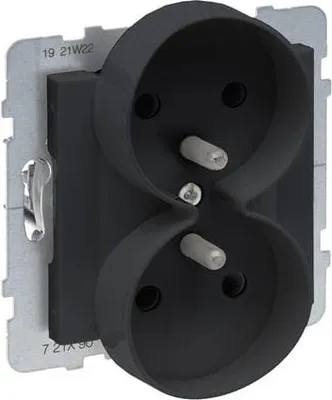 Productafbeelding van Dubbele stopcontact met aarding, zwart, 2X2P+Z, met veiligheidsdeksel, 16A, 250V, Suno LEGRAND 721490