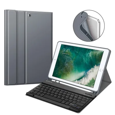 Produktbild von Fintie Tastatur Hülle für iPad 9.7 2018 (6. Generation), Soft TPU Rückseite Gehäuse Keyboard Case mit eingebautem Pencil Halter, magnetisch Abnehmbarer QWERTZ Bluetooth Tastatur, Himmelgrau