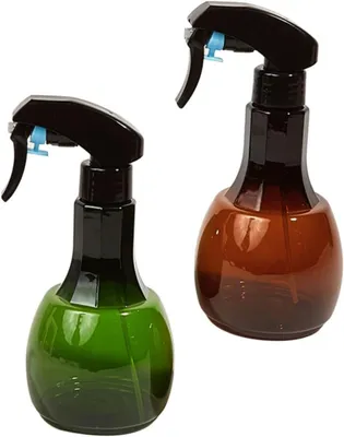 Produktbild von Sprühflaschen aus Kunststoff, 2 Stück, 550 ml, für gleichmäßigen feinen Sprühnebel im Friseursalon und Garten