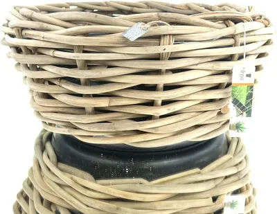 Produktbild von VAN DER LEEDEN DRYPOT® Rattan Pflanzkübel Grau Ø 59 cm - Sylter Körbe