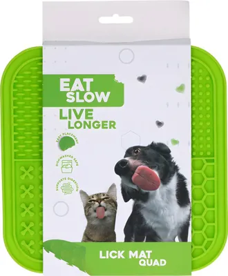 Obrázok produktu pre Podložka na lízanie Eat Slow Live Longer quartet zelená, rozmery: 20 x 20 cm