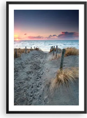 Produktbild von Gerahmtes Poster - Schwarzer Rahmen - Strand Sand Spaziergang - 50x70 cm - Wand Bild - Wanddeko - Wandbilder - Kunstposter - Wandposter - Bilderrahmen - Bilder - Kunstdruck - P2BPA50x70-4924