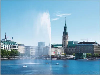 Produktbild von ARTland Wandbild Alu für Innen & Outdoor Hamburg Alsterfontäne mit Rathaus Größe: 60x45 cm