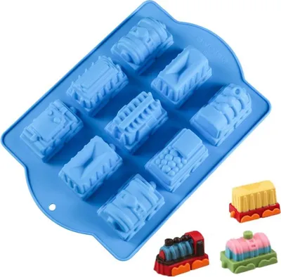 Produktbild von GKA XXL Silikon Backform Silikonbackform Zug mit Lok und 8 Waggons Kuchenform Backen 39 cm Eisenbahn