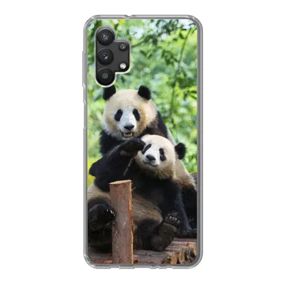 Produktbild von MuchoWow® Handyhülle Schutzhülle Hülle für Samsung Galaxy A32 5G Panda - Brücke - Natur Silikon Softcase Handy Hülle - Softcase