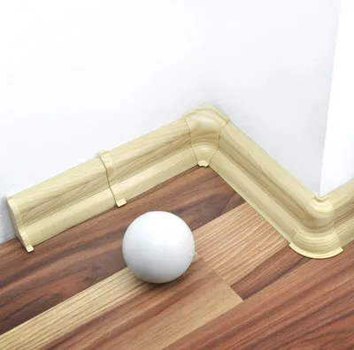 Produktbild von DQ-PP Sockelleiste 200cm PVC + Dübel Fussleiste Boden Leiste Höhe: 52mm , Farbe: Ahorn