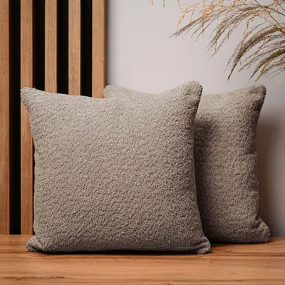 Produktbild von Mg Design 2er Set Kissenbezüge 40 x 40 cm in Beige – mit Reißverschluss, fein gewebt mit Chenille-Haptik, pflegeleich