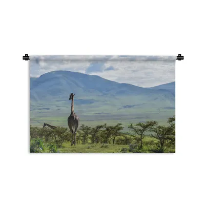 Produktbild von MuchoWow® Wandteppich Wandbehang Giraffen zwischen den Bäumen im Ngorongoro-Krater 90x60 cm Tapisserie Dekoration Wandtuch - Wandskulpturen - Bildteppich