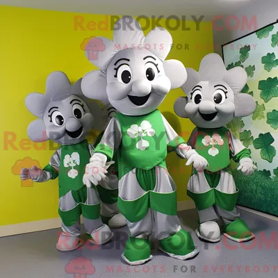 Image de Costume de mascotte REDBROKOLY Silver Bunch Of Shamrocks habillé avec une jupe-culotte et des cravates
