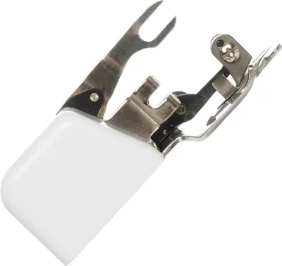 Obrázok produktu pre Lemovacia pätka s orezom Singer 8280, 3210, 3223, 2259, 2263, 3323, 4411, 4432, 6180, 6680 atď.