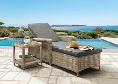 Produktbild von Destiny Gartenliege CASA mit Beistelltisch MERANO 46x46x50 cm, natur meliert