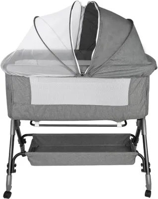 Produktbild von Höhenverstellbares Baby-Beistellbett mit Matratze und Rollen, tragbares Reisebett für Babys von 0–6 Monaten, Stubenwagen mit Aufbewahrungskorb, 104 x 52 x 100–110 cm, Leinengrau