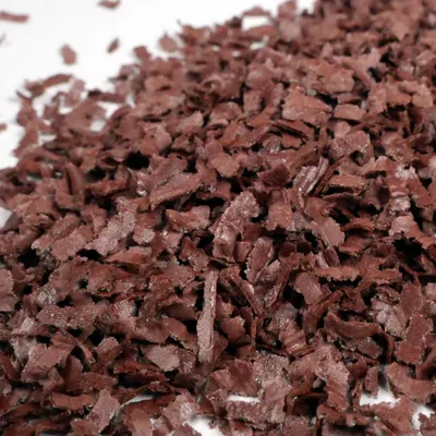 Produktbild von Streuselheld Schnippel Braun 10g Esspapier-Flocken Streusel zum Dekorieren und Verzieren von Gebäck aller Art wie Torten Kuchen Keksen Zuckerstreusel