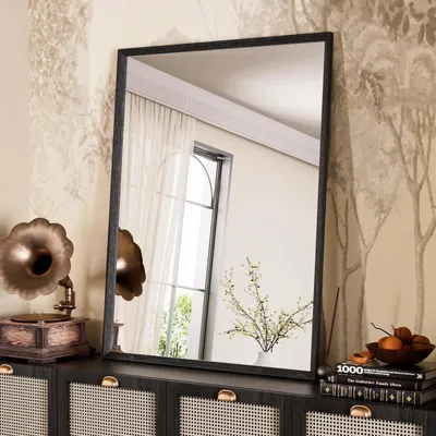 Immagine prodotto di Specchio da bagno, 70x90 cm, nero, rettangolare, con finitura effetto legno, realizzato in vetro di sicurezza