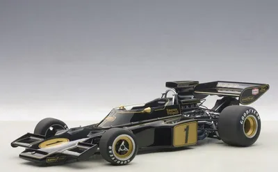 Produktbild von Autoart 87327 Lotus 72 E Grand Prix 1973 Emerson Fittipaldi #1 schwarz 1:18