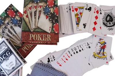 Produktbild von 2 Poker Karten Pokerkarten Kartenspiel Box Hülle Buchattrappe Antik-Stil Joker