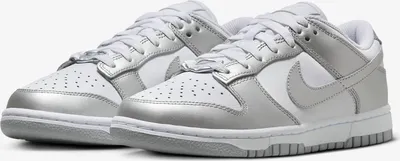 Produktbild von Nike Dunk Low „Metallic Silver“, Größe: 42