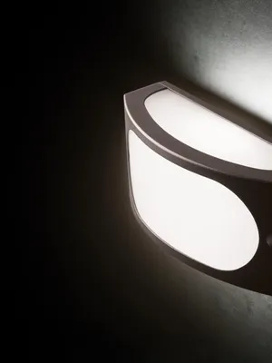 Immagine prodotto di Applique da Esterno E27 in Alluminio Sovil Bianco