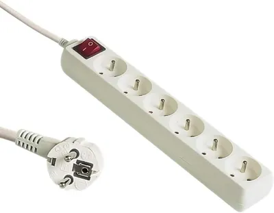Productafbeelding van Verlengkabel 230V 10m met 6 Stopcontacten en Schakelaar