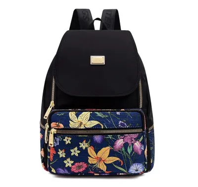 Produktbild von Yuesite Damen Rucksack, wasserdicht, leichter Reiserucksack mit Blumenmuster in schwarz
