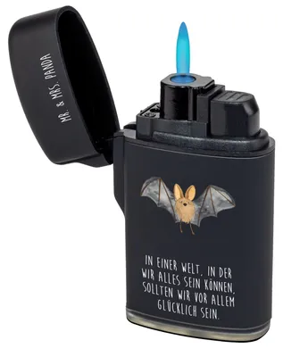 Produktbild von Mr. & Mrs. Panda Feuerzeug Fledermaus Flügel - Schwarz - Geschenk, zigarettenanzünder, zündgerät, Gasfeuerzeug, Lustige Sprüche, sturmfeuerzeug, gas anzünder
