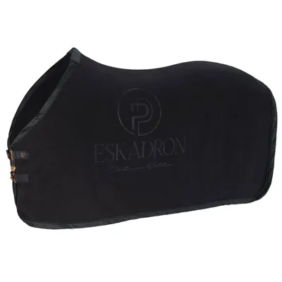 Produktbild von Eskadron Platinum Abschwitzdecke " FLEECE STAMPED " , cognac, powder blue, black Größe - 125cm Farbe - black