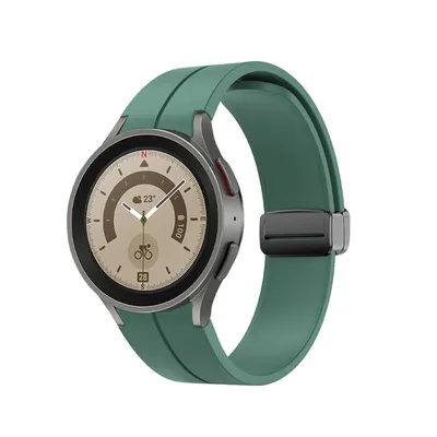 Produktbild von SYSTEM-S Armband 20 mm aus Silikon für Samsung Galaxy Watch 5 4 Smartwatch in Grün